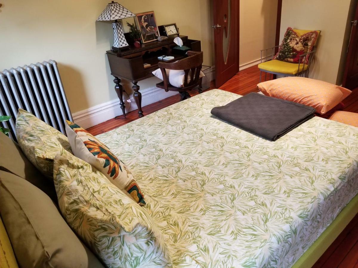 Spacious Fully Furnished Harlem Apartment Near Morningside Park New York Ngoại thất bức ảnh